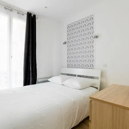 68 - The Rolling Stones Flat Apartment